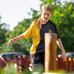 Pimpong spilletrje gul